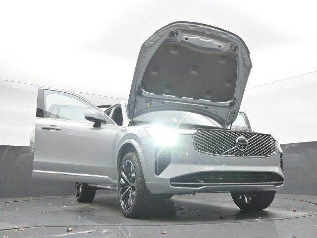 New 2026 Volvo XC90 B6 Plus w/ Protection Package Premier AWD/4WD image 56