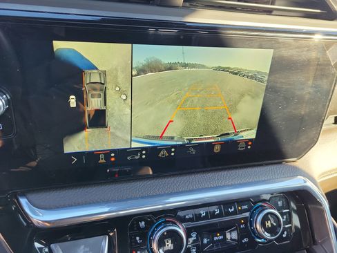 Certified 2024 GMC Sierra 1500 Denali image 26