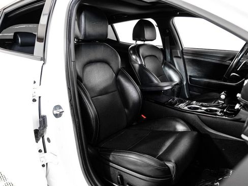 Used 2022 Kia Stinger GT-Line w/ Sun & Sound Package image 37