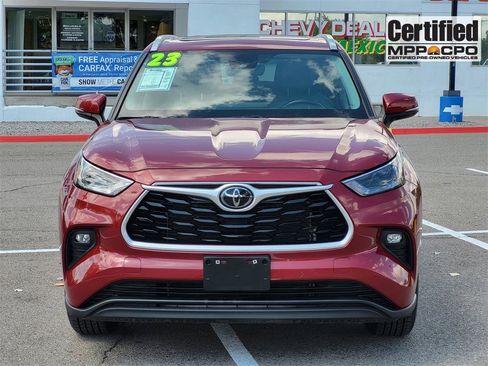 Used 2023 Toyota Highlander L image 5