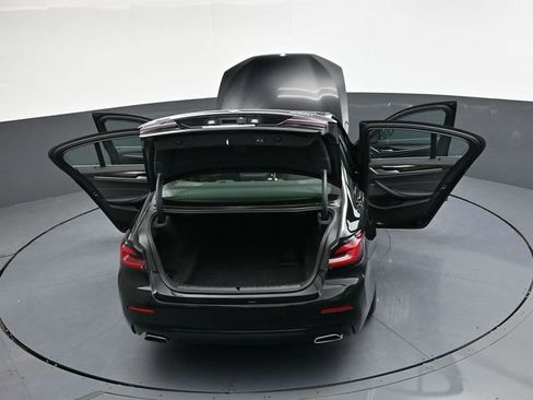 New 2022 BMW 530i xDrive w/ Premium Package image 40