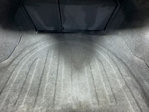 Used 2019 Hyundai Elantra SE w/ Winter Weather Package image 33