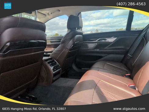 Used 2016 BMW 740i RWD image 18