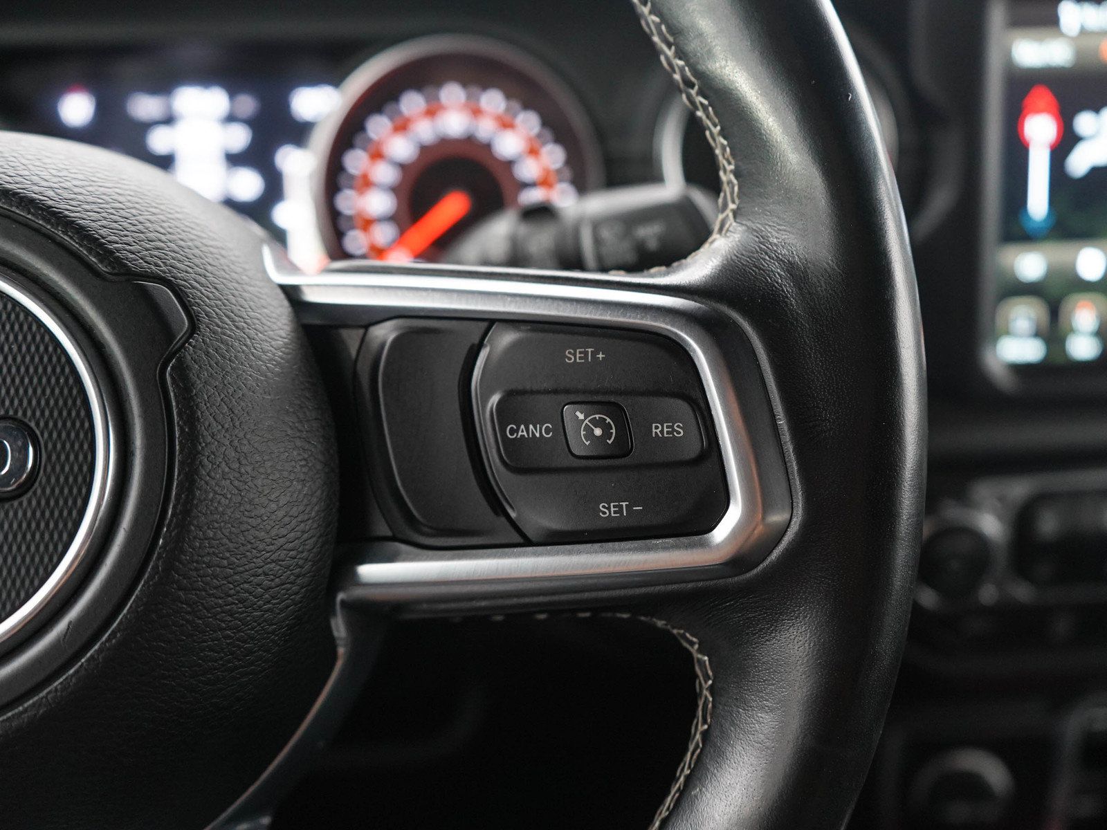 Used 2020 Jeep Wrangler Unlimited Sahara AWD/4WD image 26
