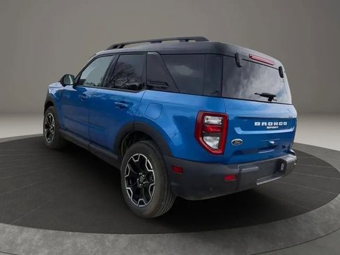 Used 2025 Ford Bronco Sport Outer Banks w/ Outer Banks Tech Package+ AWD/4WD image 4