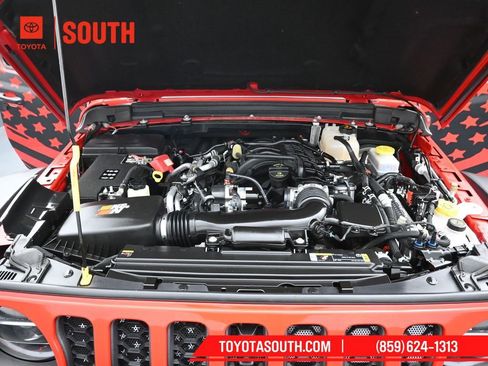 Used 2022 Jeep Wrangler Unlimited Rubicon w/ Xtreme Recon 35" Tire Package image 37