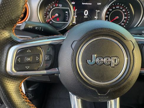 Used 2022 Jeep Gladiator Mojave w/ Trailer Tow Package AWD/4WD image 19