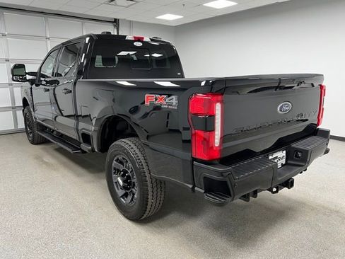 Used 2024 Ford F350 Lariat w/ Lariat Ultimate Package AWD/4WD image 7