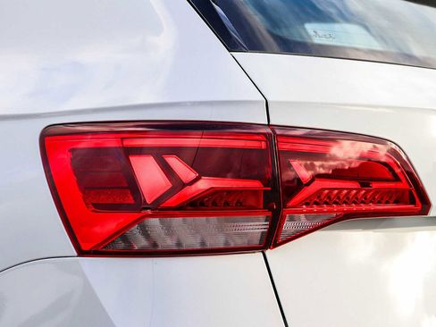 Used 2023 Volkswagen Taos S image 12