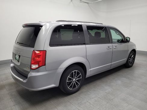 Used 2019 Dodge Grand Caravan GT image 10