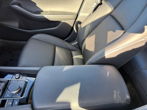 Certified 2025 MAZDA MAZDA3 s image 14