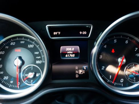 Used 2018 Mercedes-Benz GLE 350 4MATIC w/ Premium 1 Package image 21