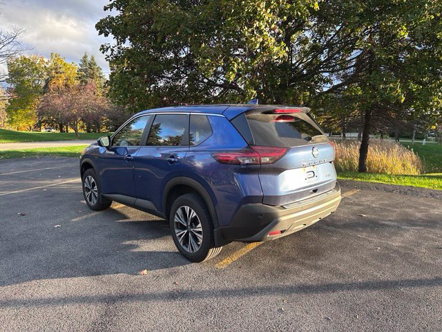 Used 2023 Nissan Rogue SV AWD/4WD image 5