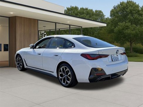 Certified 2023 BMW i4 eDrive40 w/ M Sport Package image 12