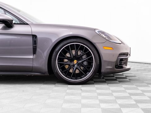 Used 2018 Porsche Panamera 4S AWD/4WD image 36