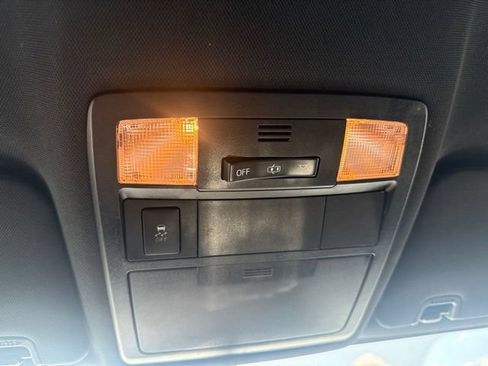 Used 2016 Toyota Tacoma TRD Sport w/ Towing Package RWD image 32
