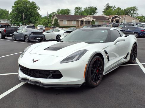 Used 2017 Chevrolet Corvette Grand Sport RWD image 28