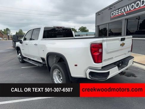 Used 2022 Chevrolet Silverado 3500 High Country w/ Snow Plow Prep/Camper Package AWD/4WD image 3
