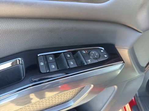 Used 2022 Nissan Pathfinder SL image 19