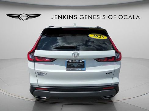 Used 2025 Honda CR-V Sport image 4