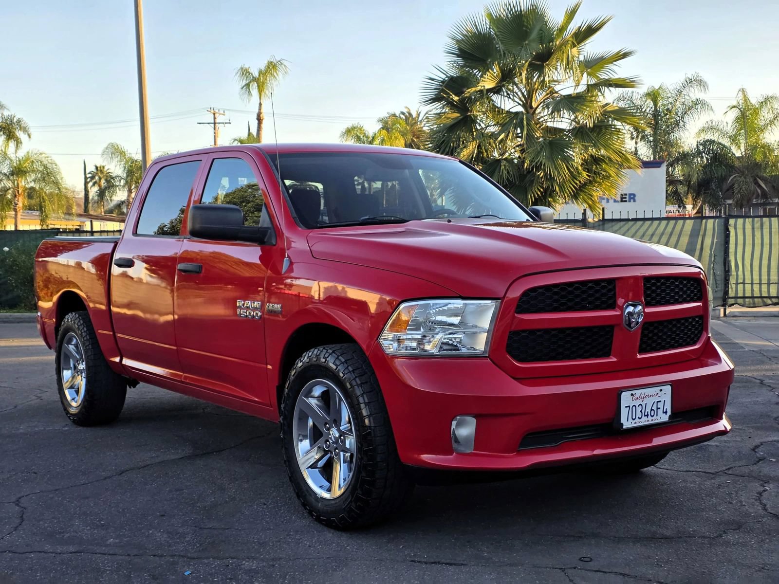 Used 2013 RAM 1500 Express RWD image 2