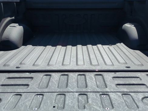 Used 2020 Ford F150 Lariat image 30