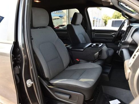 Used 2022 RAM 1500 Big Horn AWD/4WD image 22