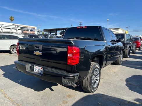 Used 2018 Chevrolet Silverado 1500 Custom w/ Custom Convenience Package RWD image 7