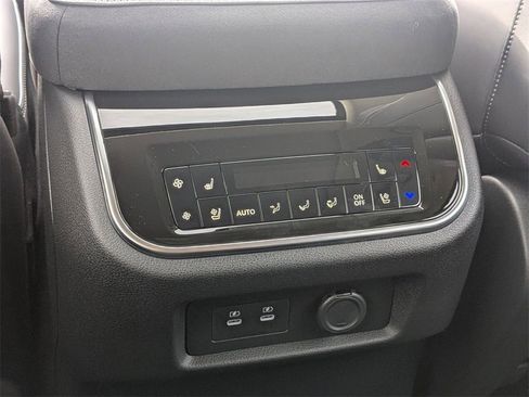 New 2026 INFINITI QX80 Luxe w/ Cargo Package image 30