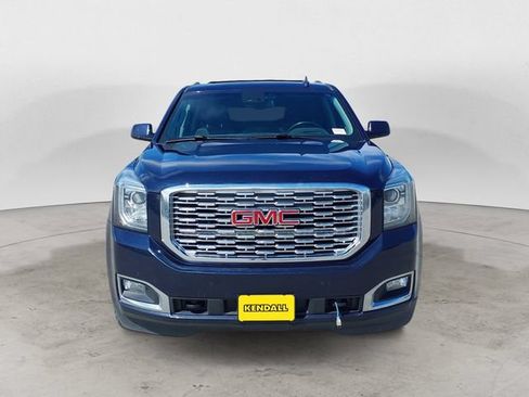 Used 2020 GMC Yukon XL Denali AWD/4WD image 8