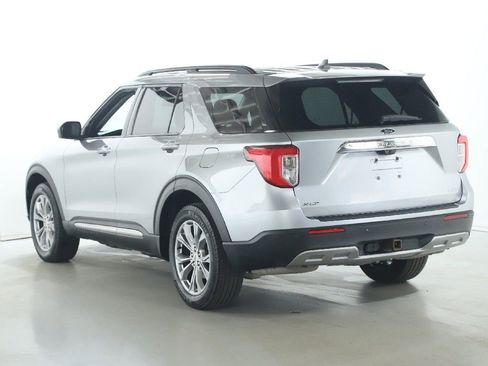 Used 2022 Ford Explorer XLT w/ Equipment Group 202A image 45