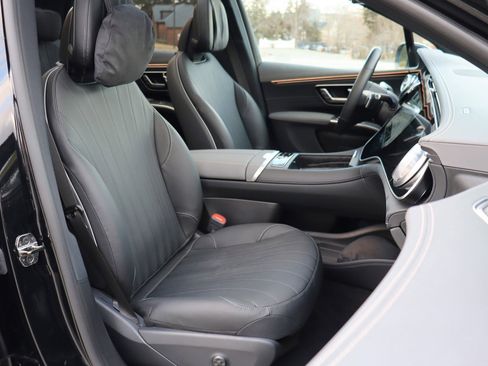 Used 2025 Mercedes-Benz EQS 450+ 4MATIC SUV w/ Winter Package image 22