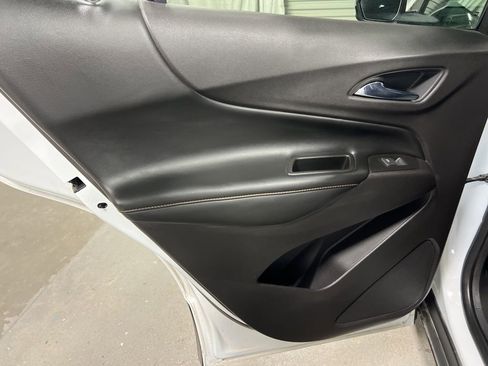 Used 2019 Chevrolet Equinox Premier image 20
