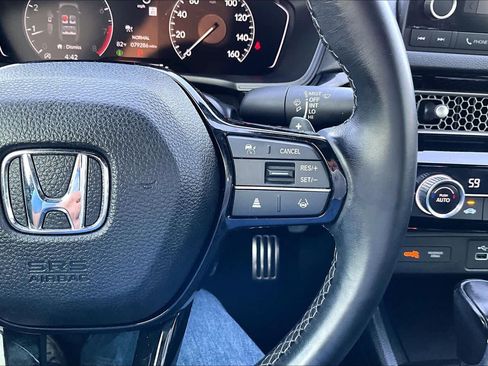 Used 2023 Honda Civic Sport image 25