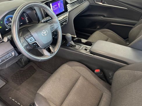 Used 2025 Toyota Camry LE w/ Convenience Package AWD/4WD image 4