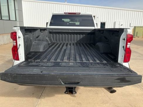 Used 2025 Chevrolet Silverado 2500 Custom w/ Z71 Off-Road Package image 26