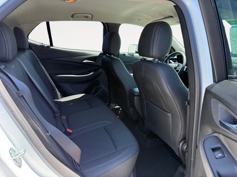 Used 2024 Buick Encore GX Sport Touring FWD image 18