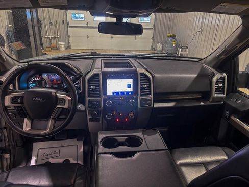 Used 2020 Ford F150 Lariat w/ FX4 Off-Road Package image 20