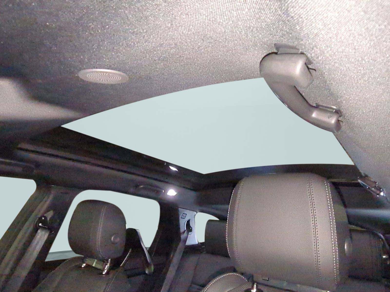 New 2026 Land Rover Discovery Sport Landmark AWD/4WD image 24