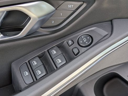 New 2026 BMW 330i w/ M Sport Package image 13