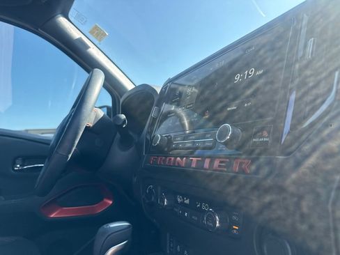 Certified 2025 Nissan Frontier PRO-4X w/ Pro Convenience Package AWD/4WD image 24