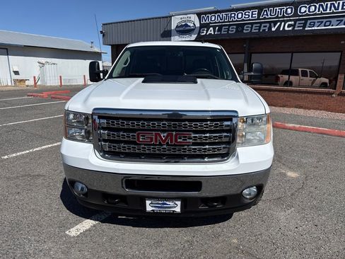 Used 2013 GMC Sierra 2500 SLT w/ SLT Convenience Package image 2