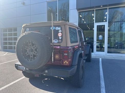 Used 2021 Jeep Wrangler Unlimited Sport AWD/4WD image 32
