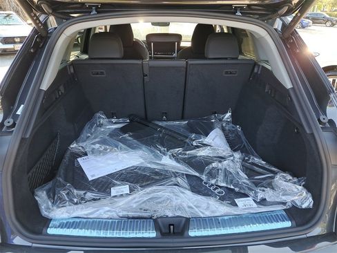 New 2025 Audi Q5 Premium Plus image 31