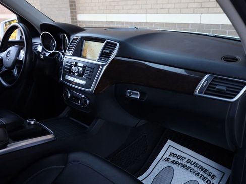 Used 2014 Mercedes-Benz ML 350 4MATIC image 28