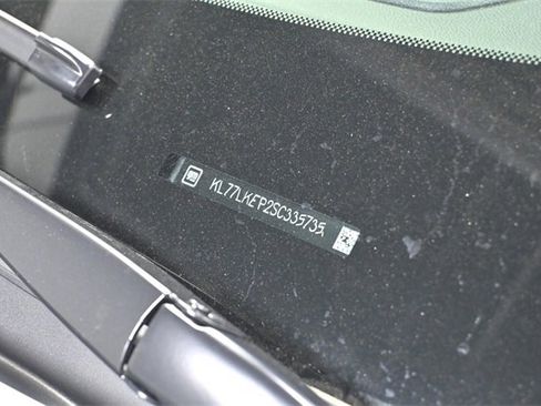 New 2025 Chevrolet Trax ACTIV w/ Driver Confidence Package image 27