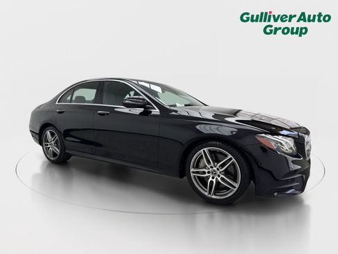 Used 2019 Mercedes-Benz E 450 4MATIC Sedan w/ Premium Package image 12