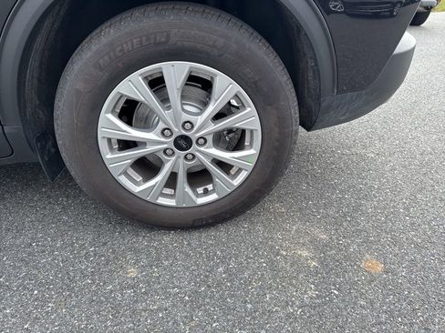 Used 2024 Ford Escape Active image 9