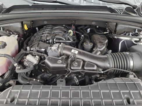 Used 2024 Jeep Grand Cherokee L Laredo w/ Luxury Tech Group I image 17