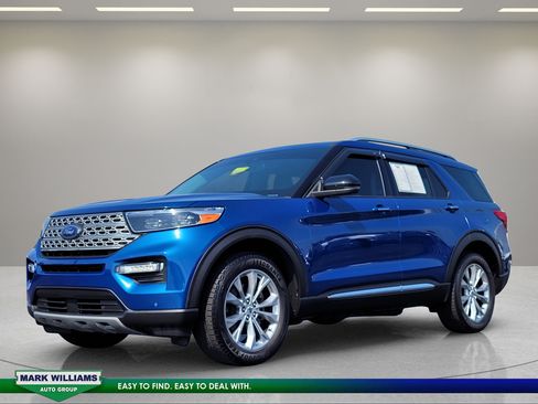 Used 2021 Ford Explorer Limited w/ Equipment Group 301A AWD/4WD image 8
